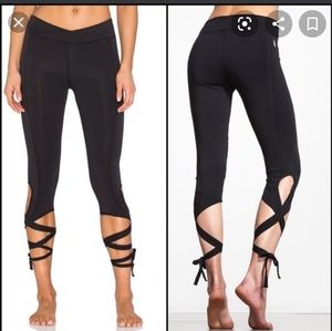 Free people turnout tie leg leggings!